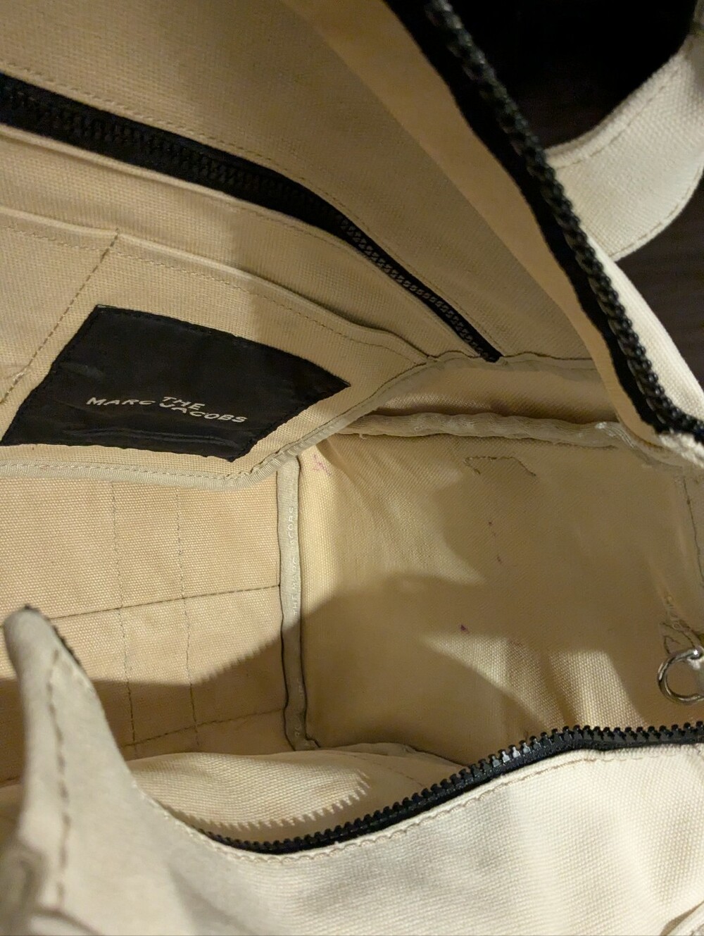 👄Marc Jacobs Tote - Picture 7 of 11
